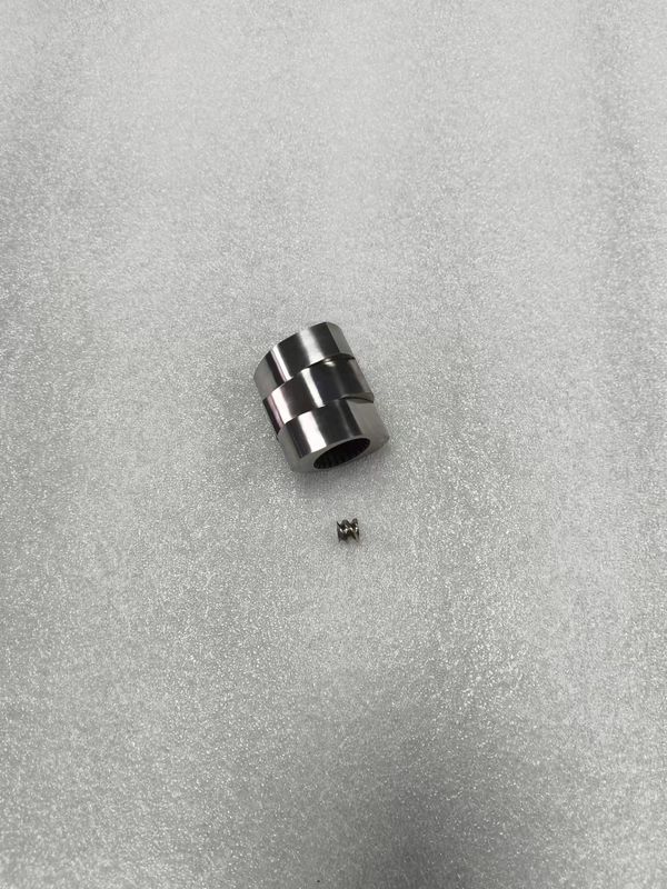 संक्षारण प्रतिरोधी ट्विन स्क्रू एक्सट्रूडर मशीन उच्च मिश्रण के लिए घुमावदार ब्लॉक