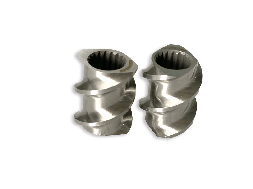 प्लास्टिक मशीन 58 मिमी ट्विन स्क्रू एक्सट्रूडर आयत स्पाइन एक्सट्रूडर स्क्रू तत्वों के साथ एम 1