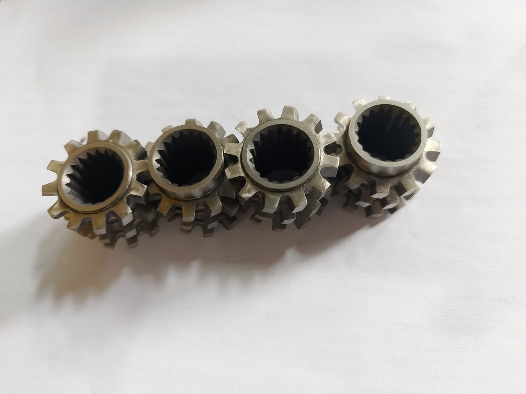 ट्विन स्क्रू एक्सट्रूडर मशीन बेहतर मिश्रण और सटीक परिणामों के लिए स्क्रू तत्वों को ले जाने