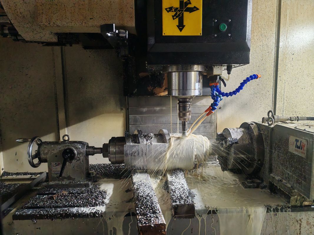 पीपी पीई पीओएम पीवीसी पीईटी एक्सट्रूडर के भाले के भागों के लिए सह घूर्णन प्लास्टिक मशीनरी