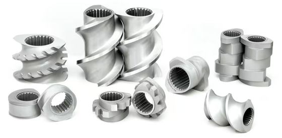 सह-घूर्णन ट्विन स्क्रू एक्सट्रूडर मशीन के पुर्जे शाफ्ट स्क्रू सेगमेंट बैरल और साइड फीडर लिथियम बैटरी मशीन के लिए उपयोग किए जाते हैं